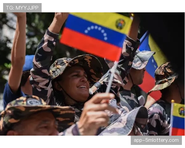 花絮:巴西观众齐声高唱,为祖国选手纳马哈斯营造魔鬼主场氛围 花絮:巴西观众齐声高唱,为祖国选手纳马哈斯营造魔鬼主场氛围