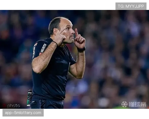 西甲裁判委员会宣布将试行新的补时计算规则 西甲裁判委员会宣布将试行新的补时计算规则